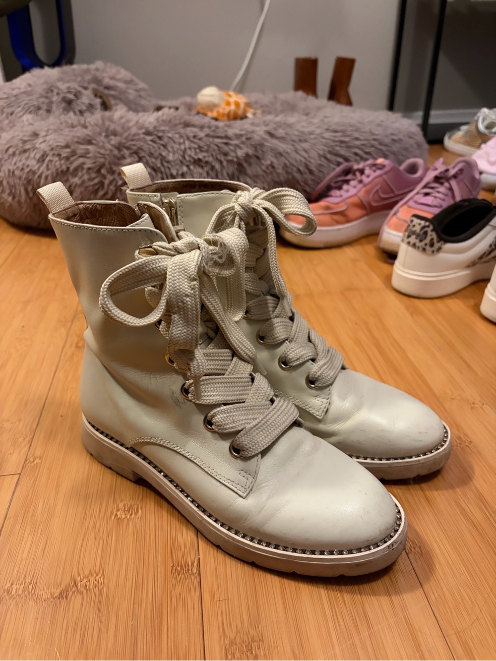 ANTONIO MELANI Cream Lace-Up Combat Boots